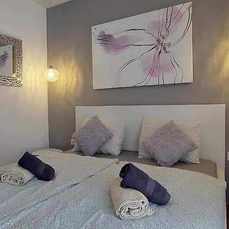 Viola Design Apartman 公寓 希欧福克
